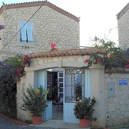 Hotel Incirliev - Special Category Alaçatı