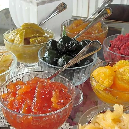 إنكيرلييف - سبيشال كاتيغوري فندق ألاتشاتي